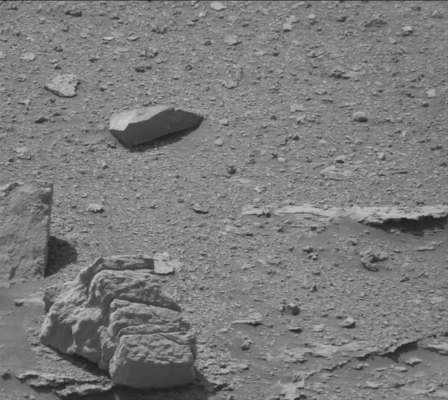 Sol 3556: Mast Camera (Mastcam)