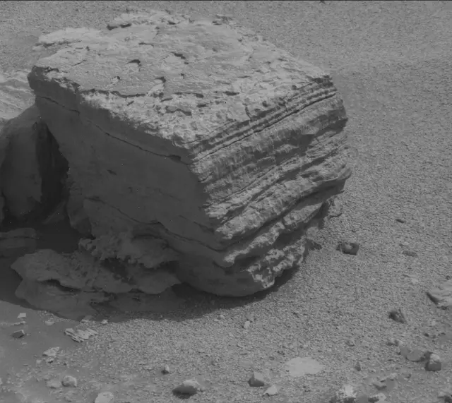 Sol 3558: Mast Camera (Mastcam)