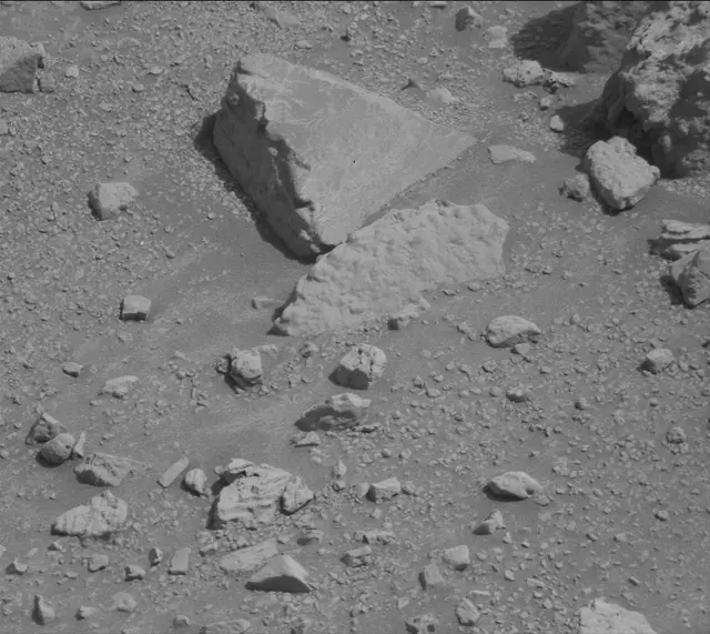 Sol 3558: Mast Camera (Mastcam)