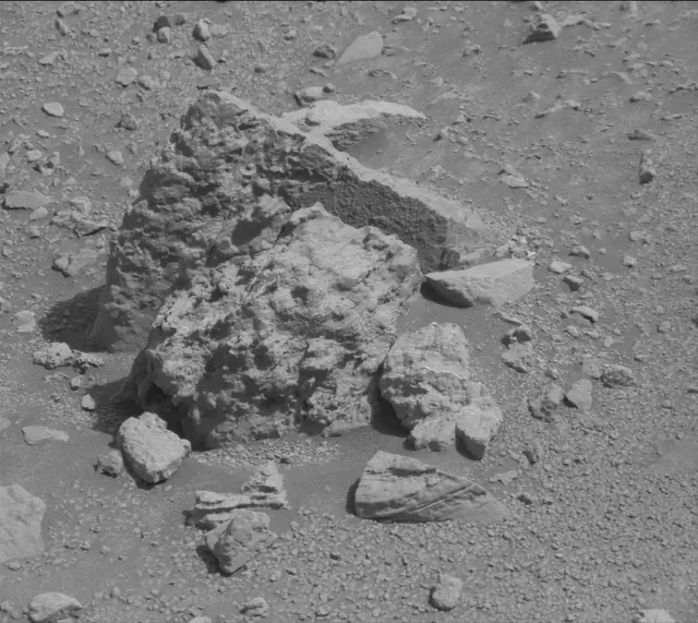 Sol 3558: Mast Camera (Mastcam)