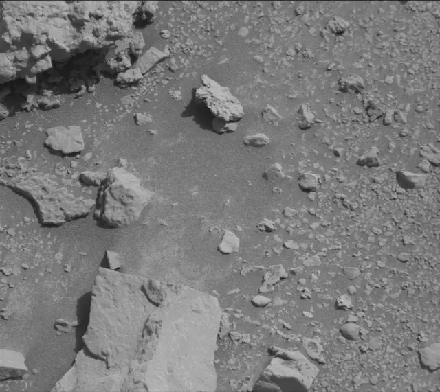Sol 3558: Mast Camera (Mastcam)
