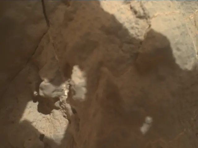 Sol 3558: Mars Hand Lens Imager (MAHLI)