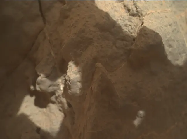 Sol 3558: Mars Hand Lens Imager (MAHLI)