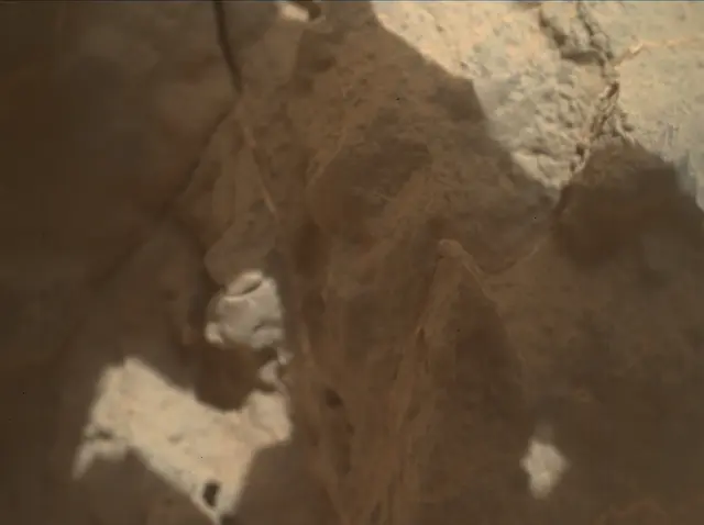 Sol 3558: Mars Hand Lens Imager (MAHLI)