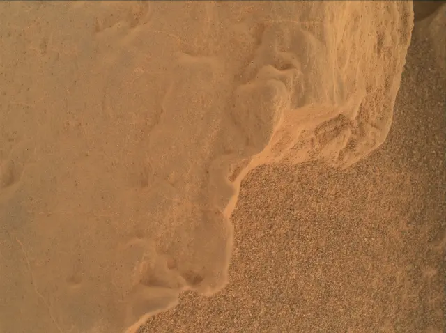 Sol 3558: Mars Hand Lens Imager (MAHLI)