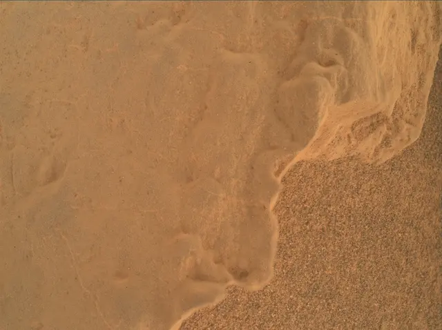 Sol 3558: Mars Hand Lens Imager (MAHLI)