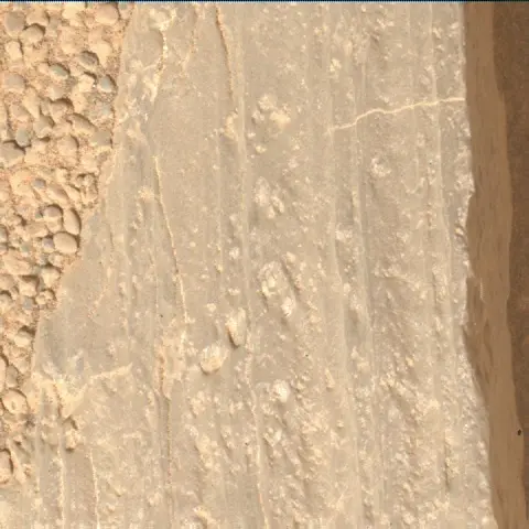 Sol 3558: Mars Hand Lens Imager (MAHLI)
