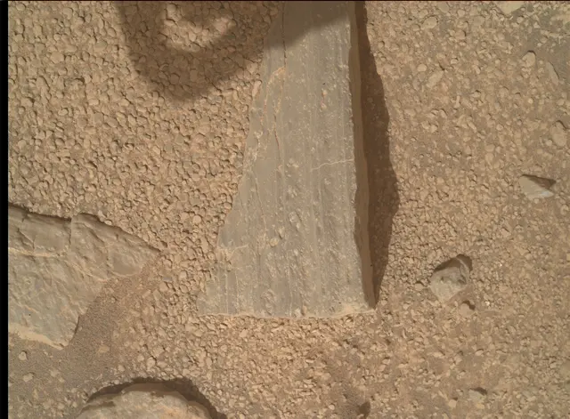 Sol 3558: Mars Hand Lens Imager (MAHLI)