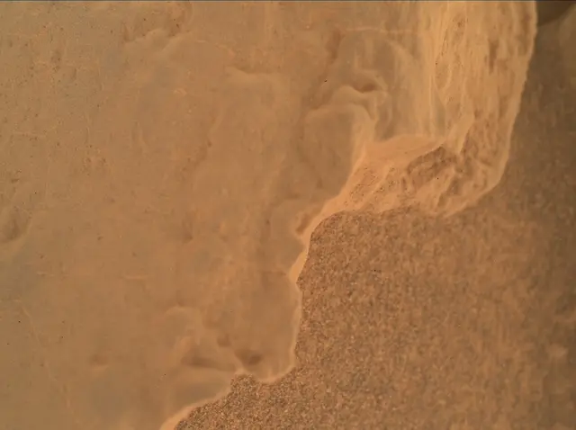 Sol 3558: Mars Hand Lens Imager (MAHLI)