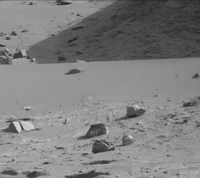 Sol 3560: Mast Camera (Mastcam)