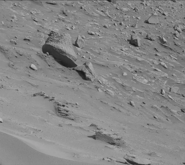 Sol 3560: Mast Camera (Mastcam)