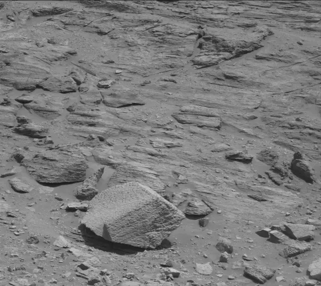 Sol 3560: Mast Camera (Mastcam)