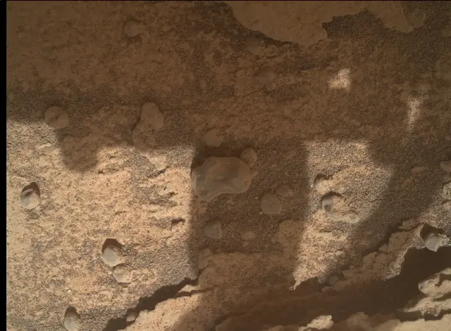 Sol 3560: Mars Hand Lens Imager (MAHLI)