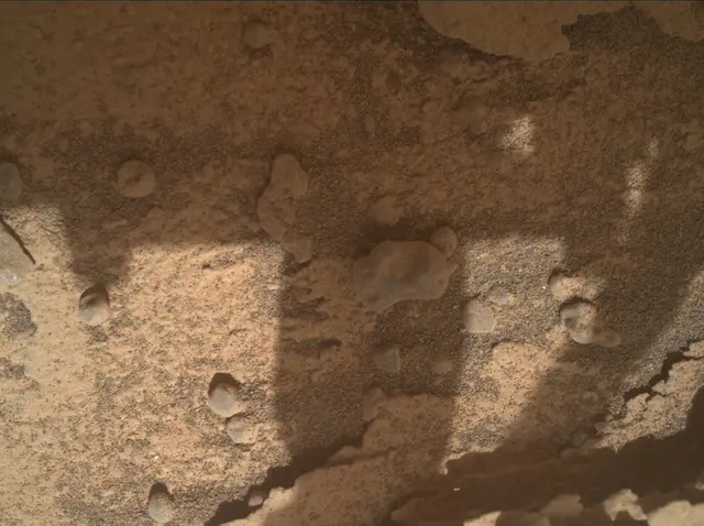 Sol 3560: Mars Hand Lens Imager (MAHLI)