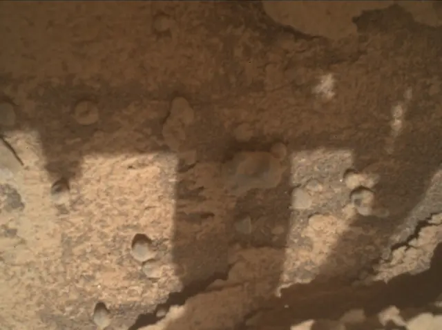 Sol 3560: Mars Hand Lens Imager (MAHLI)