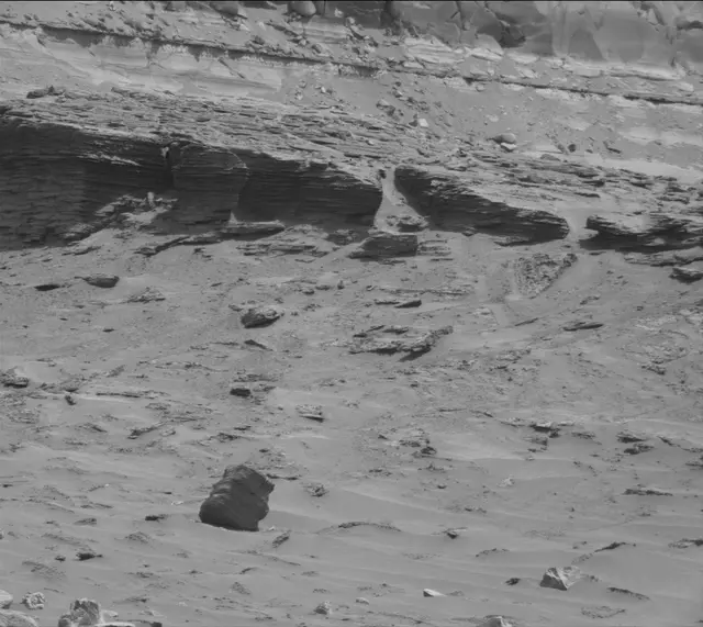 Sol 3562: Mast Camera (Mastcam)
