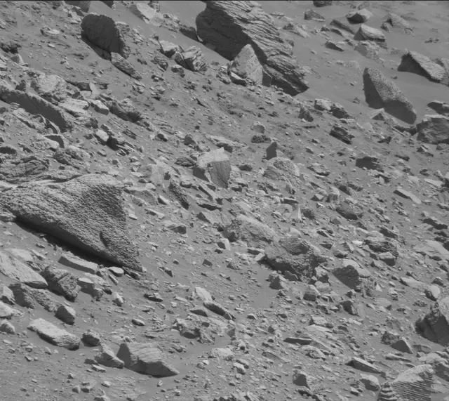 Sol 3562: Mast Camera (Mastcam)