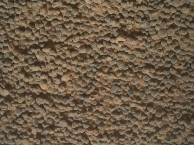Sol 3562: Mars Hand Lens Imager (MAHLI)