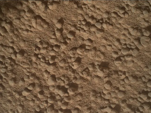 Sol 3562: Mars Hand Lens Imager (MAHLI)