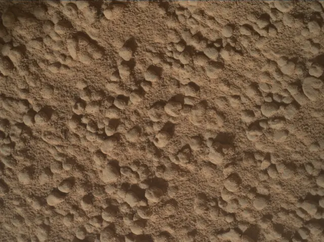 Sol 3562: Mars Hand Lens Imager (MAHLI)