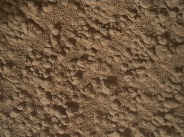 Sol 3562: Mars Hand Lens Imager (MAHLI)