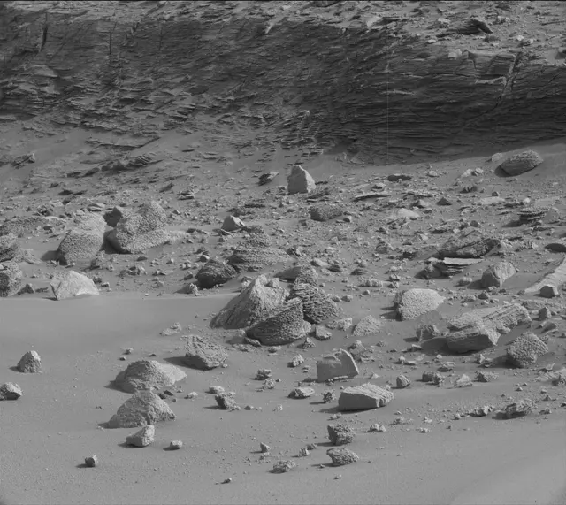 Sol 3563: Mast Camera (Mastcam)