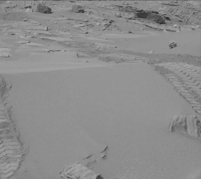 Sol 3563: Mast Camera (Mastcam)