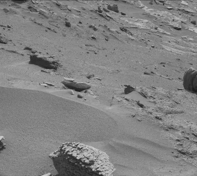 Sol 3563: Mast Camera (Mastcam)