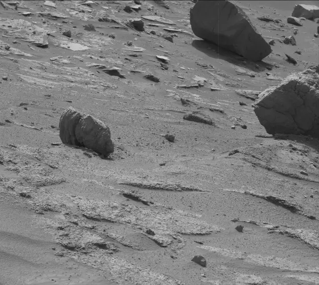 Sol 3563: Mast Camera (Mastcam)