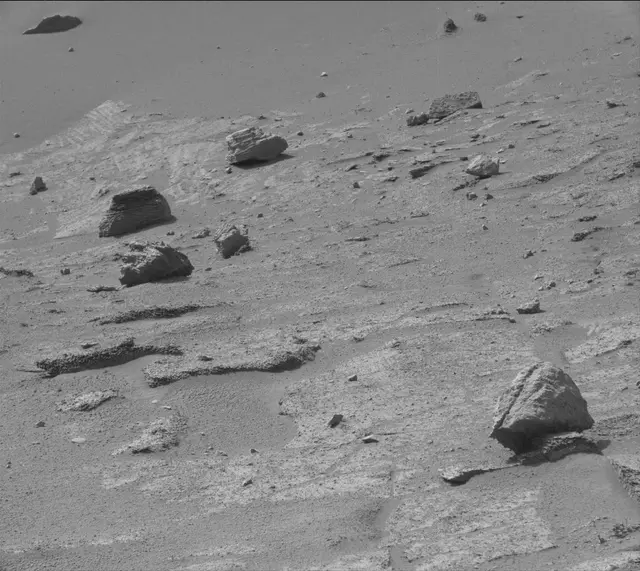 Sol 3563: Mast Camera (Mastcam)