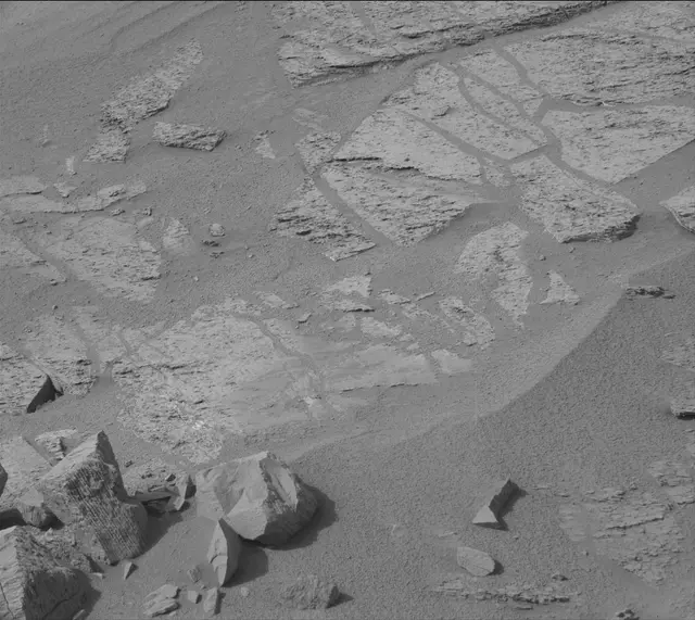 Sol 3563: Mast Camera (Mastcam)