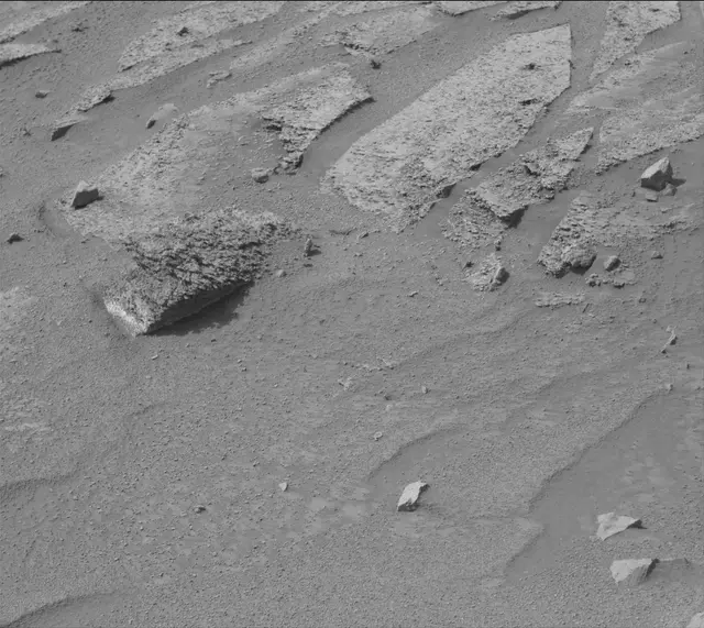 Sol 3563: Mast Camera (Mastcam)