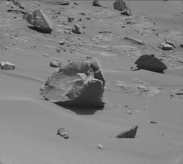 Sol 3564: Mast Camera (Mastcam)