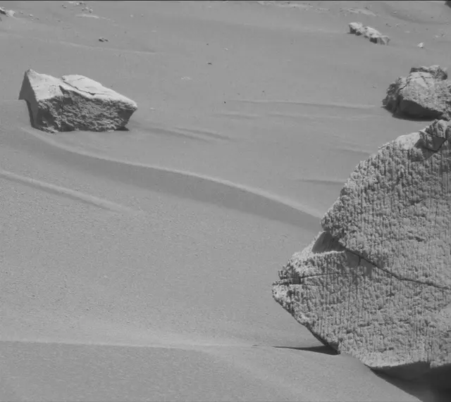 Sol 3564: Mast Camera (Mastcam)
