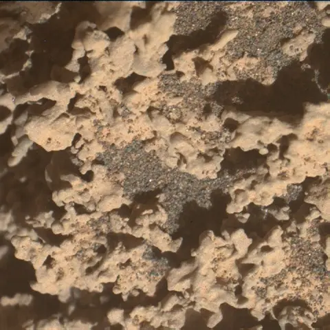 Sol 3564: Mars Hand Lens Imager (MAHLI)