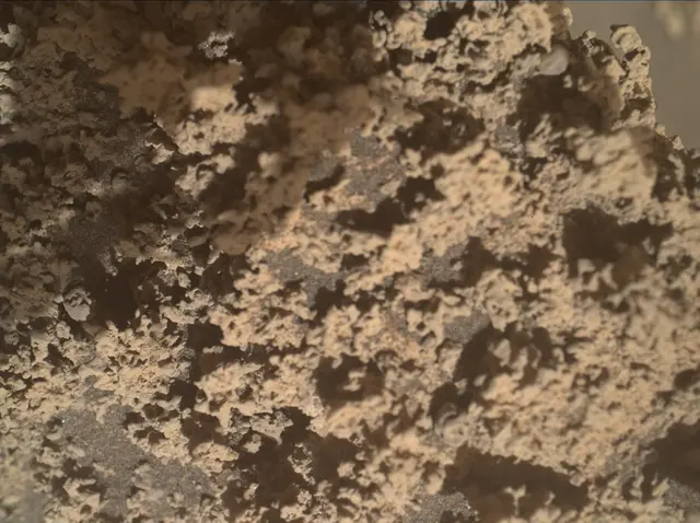 Sol 3564: Mars Hand Lens Imager (MAHLI)