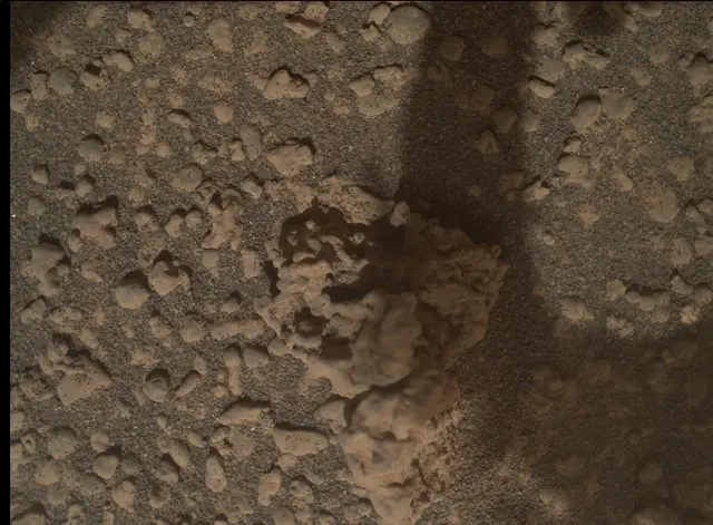 Sol 3564: Mars Hand Lens Imager (MAHLI)
