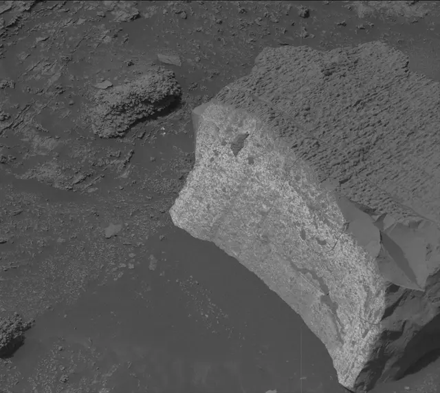Sol 3565: Mast Camera (Mastcam)