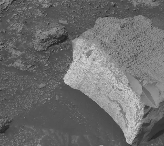 Sol 3565: Mast Camera (Mastcam)
