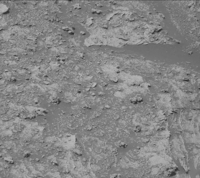 Sol 3565: Mast Camera (Mastcam)