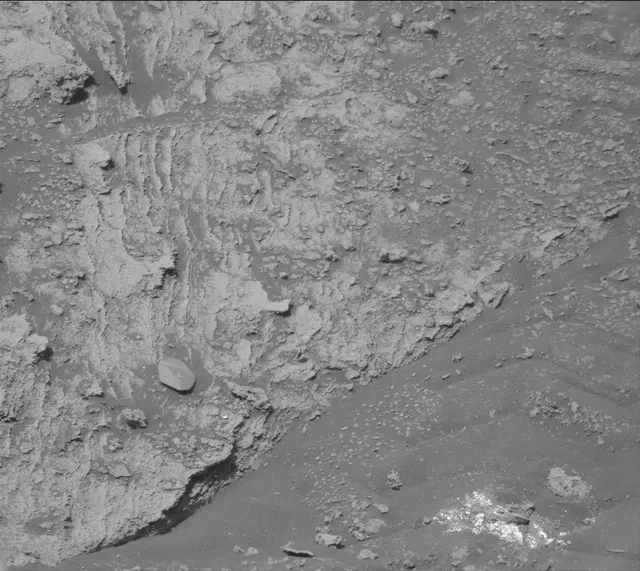 Sol 3565: Mast Camera (Mastcam)