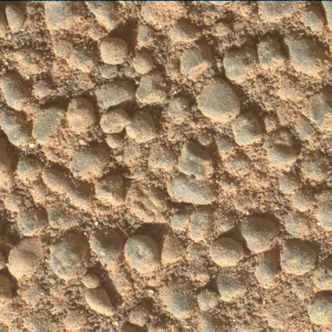 Sol 3566: Mars Hand Lens Imager (MAHLI)