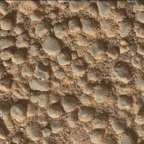 Sol 3566: Mars Hand Lens Imager (MAHLI)