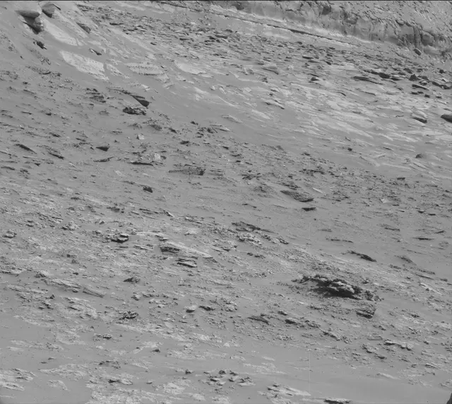 Sol 3567: Mast Camera (Mastcam)