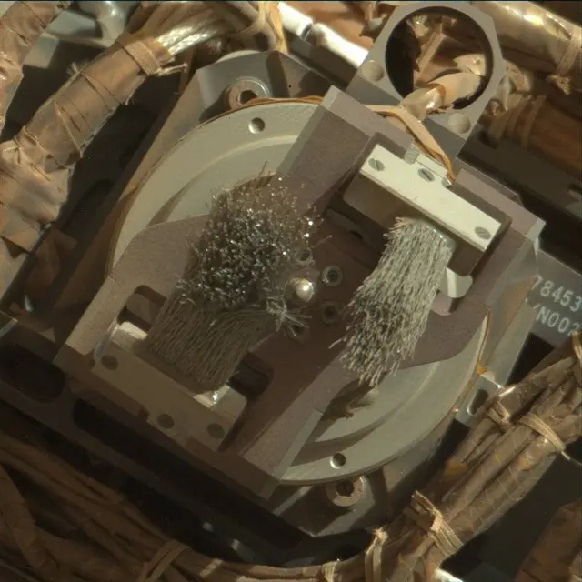 Sol 3568: Mast Camera (Mastcam)