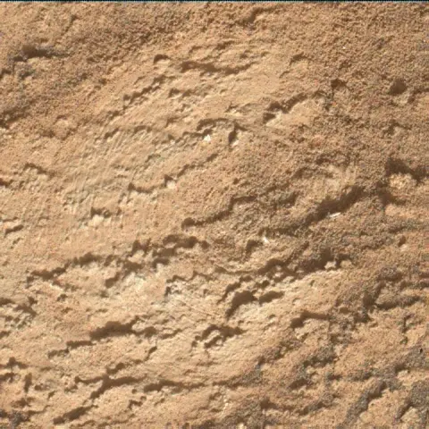 Sol 3568: Mars Hand Lens Imager (MAHLI)