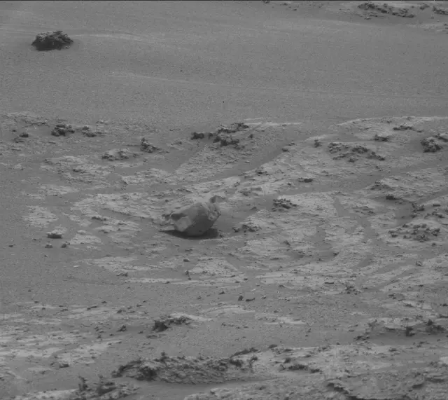 Sol 3569: Mast Camera (Mastcam)