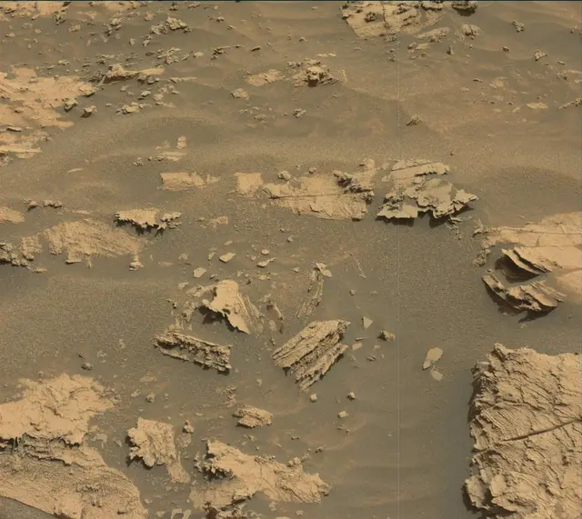 Sol 3570: Mast Camera (Mastcam)