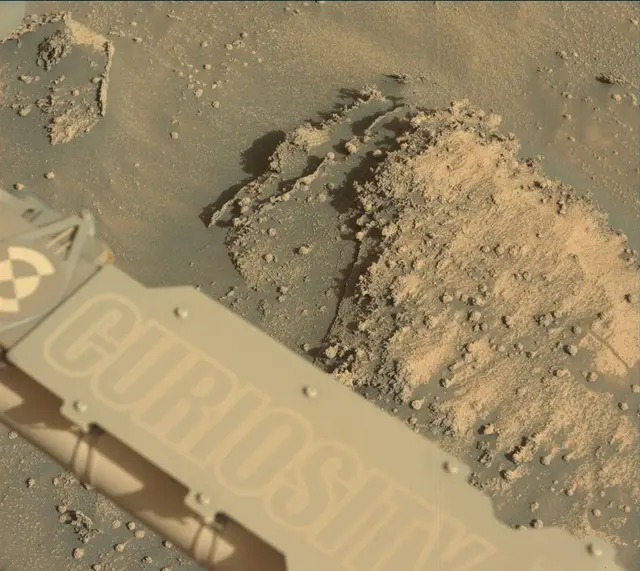 Sol 3571: Mast Camera (Mastcam)