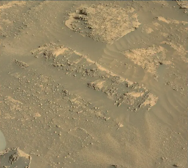 Sol 3571: Mast Camera (Mastcam)